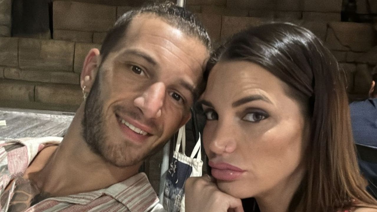 découvrez les confidences de nadège lacroix, célibataire épanouie, qui se livre sur sa relation passée avec son ex emanuel et leur adorable bébé. plongez dans son récit émouvant et authentique sur l'amour, la maternité et le chemin vers la guérison.