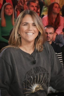 découvrez les défis de santé de valérie benaïm, une figure inspirante du paysage médiatique français. plongez dans son parcours, ses luttes et sa détermination à surmonter les obstacles tout en partageant son expérience avec authenticité.