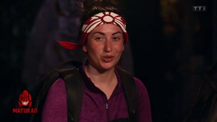 découvrez l'univers fascinant de koh-lanta à travers des costumes intrigants qui ajoutent du mystère et du charme à cette aventure télévisée. plongez dans l'ambiance avec des tenues uniques qui reflètent l'esprit de la compétition et la diversité des participants.