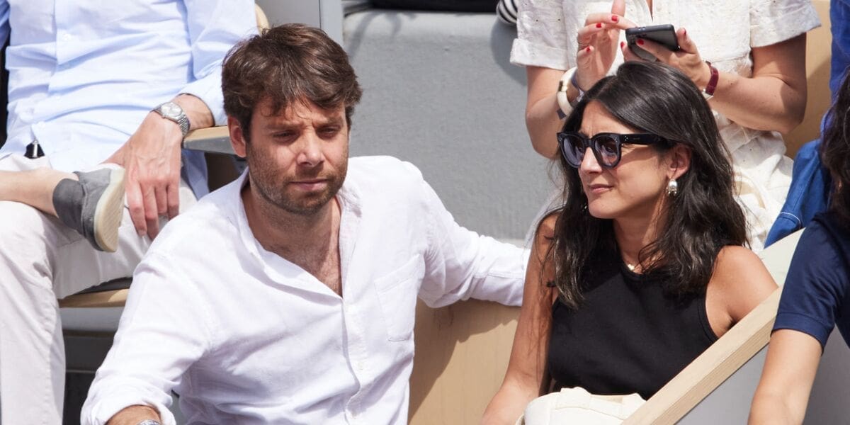 découvrez la belle histoire d'amour entre benjamin et agathe, un duo passionné qui surmonte les obstacles de la vie ensemble. explorez leur parcours, leurs défis et les moments inoubliables qui forgent leur relation unique.