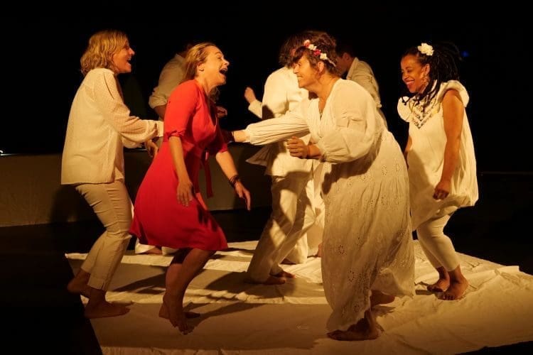 découvrez la tragédie poignante d'émile, une exploration de la fragilité des liens familiaux face aux épreuves de la vie. plongez dans un récit émouvant qui met en lumière les défis et les désirs d'une famille aux prises avec ses démons intérieurs.