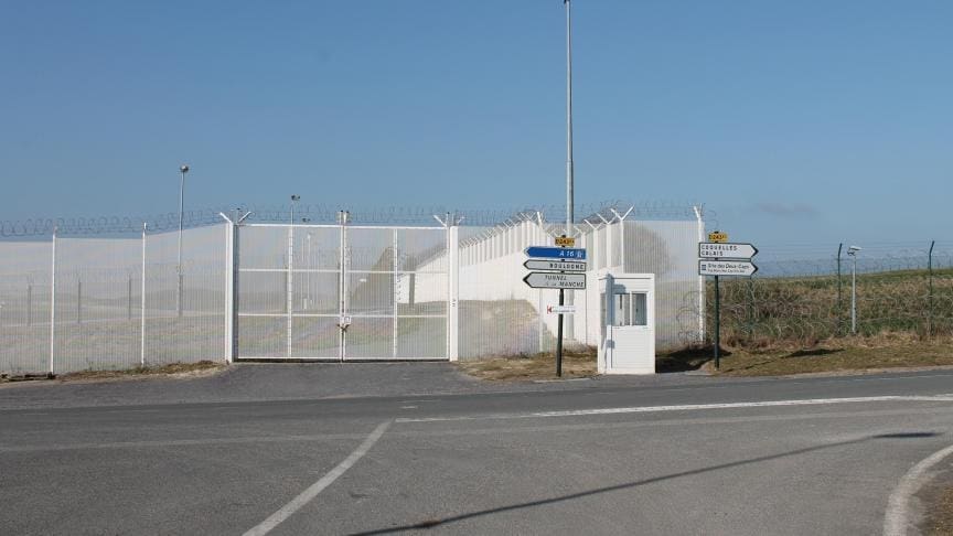 découvrez le tunnel de la préfecture à toulouse, un passage incontournable alliant modernité et accessibilité. explorez son histoire, ses caractéristiques et son importance dans la circulation de la ville rose. informez-vous sur les projets d'aménagement et les services offerts autour de cette infrastructure essentielle.