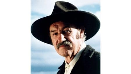 découvrez les révélations troublantes autour de la maison de gene hackman, récemment envahie après son décès. une plongée dans l'héritage et les mystères qui entourent la vie de cet emblématique acteur.