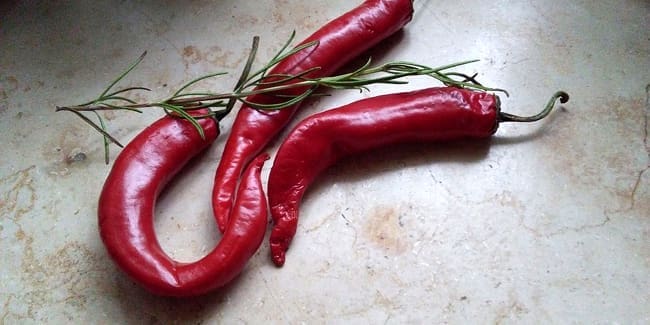 découvrez nos astuces efficaces pour le nettoyage du marbre. apprenez à entretenir vos surfaces en marbre et à leur redonner éclat et brillance grâce à des conseils simples et pratiques.