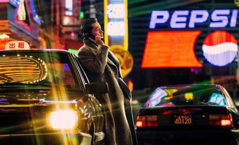 découvrez l'univers fascinant de prada et wong kar-wai à shanghai, où la mode rencontre le cinéma d'auteur. explorez l'esthétique unique et les inspirations qui unissent ces deux icônes de la créativité dans une ville dynamique et vibrante.