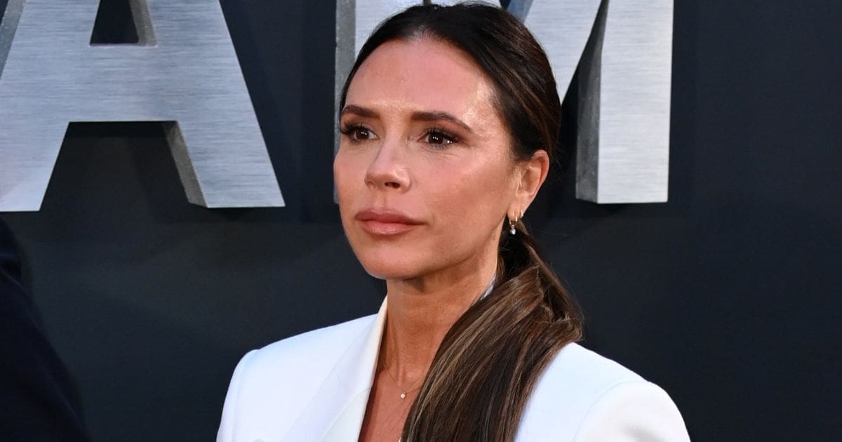 découvrez les secrets des routines matinales de victoria beckham pour obtenir un ventre plat. apprenez des astuces de fitness, des conseils nutritionnels et des habitudes de vie qui vous aideront à transformer votre matinée et à sculpter votre silhouette.