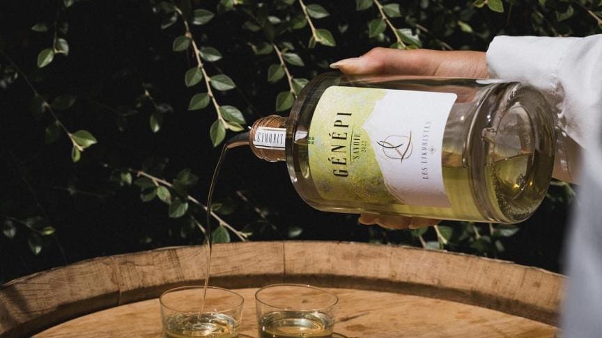 découvrez la ville gardienne du spiritueux, un lieu où tradition et passion s'entremêlent pour offrir des expériences inoubliables autour des meilleurs alcools. explorez son riche patrimoine, ses distilleries artisanales et plongez dans l'art de la mixologie.