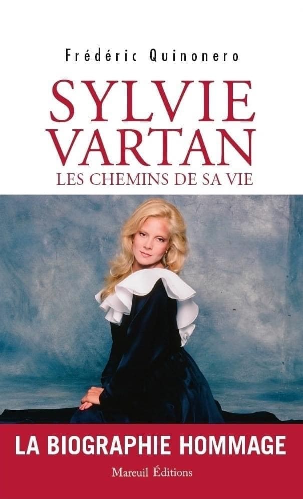 découvrez les ondulations naturelles de sylvie vartan, une icône de la chanson française. plongez dans son univers musical où élégance et charme se rencontrent, et laissez-vous envoûter par ses mélodies envoûtantes et sa personnalité pétillante.