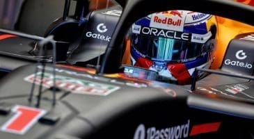 découvrez la mclaren avant imola, une incroyable fusion de performance et d'innovation, conçue pour conquérir les circuits. plongez dans l'univers fascinant de la formule 1 et explorez les détails techniques, le design audacieux et les ambitions de l'équipe mclaren avant la prestigieuse course d'imola.