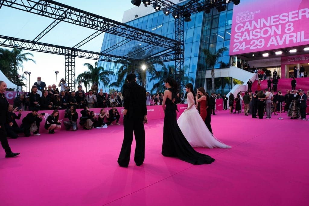 découvrez le mystère luxembourgeois à cannes en 2025, un événement captivant alliant culture, cinéma et énigmes. plongez dans une aventure unique où le luxembourg se dévoile sous un nouveau jour, au cœur du festival de cannes.