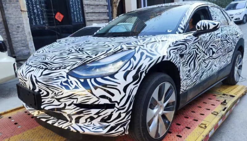 découvrez le nouveau modèle tesla compact : une alliance parfaite entre performance, design moderne et technologies de pointe. profitez d'une conduite électrique éco-responsable sans compromettre le confort et le style.