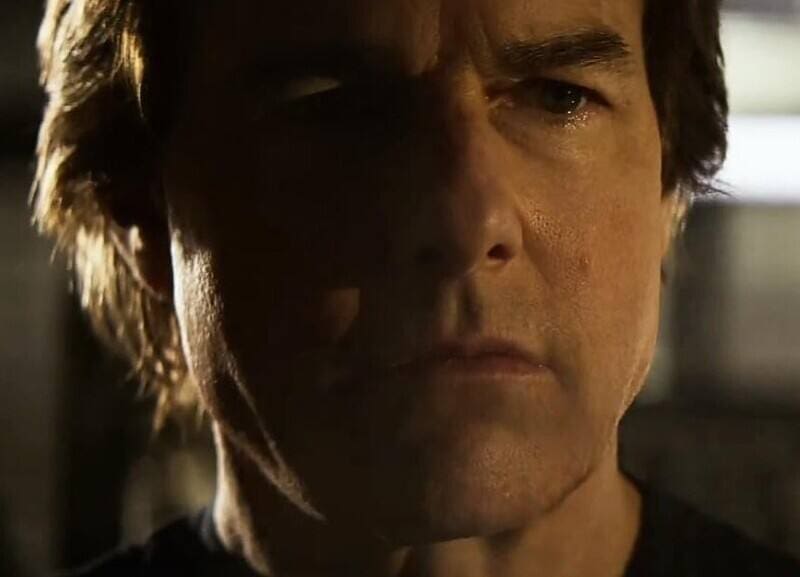 découvrez l'astuce inédite de tom cruise qui promet d'apporter une nouvelle dimension à mission impossible 8. plongez dans les coulisses de ce film tant attendu et apprenez comment l'acteur emblématique prépare ses scènes d'action les plus spectaculaires.