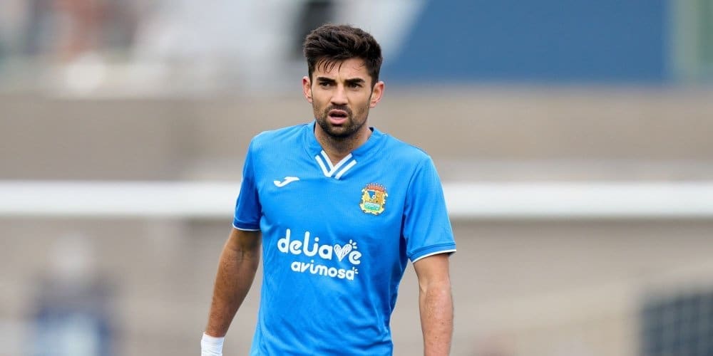 découvrez la relation spéciale entre enzo zidane et ses filles, plongez dans leur quotidien rempli de complicité et d'amour, et explorez les moments touchants qui illustrent cette belle histoire de famille.