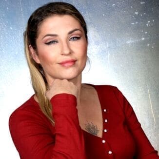 découvrez le parcours d'amandine pellissard face au harcèlement, une histoire poignante qui met en lumière les enjeux du bullying et l'importance de la résilience. un récit inspirant sur la lutte contre l'injustice et le pouvoir de se relever.