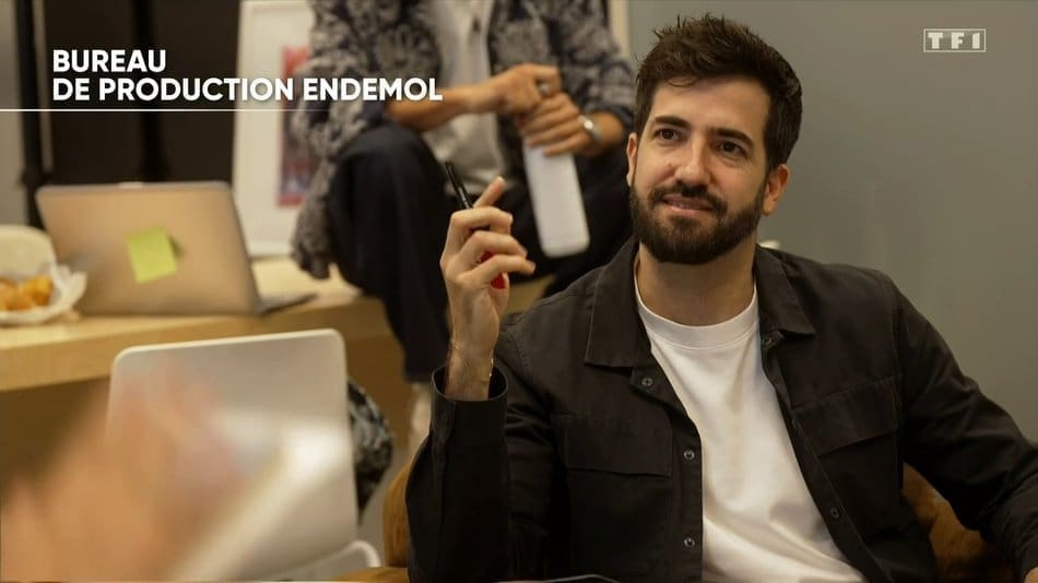 découvrez les coulisses de l'intervention de production de secret story, l'émission qui a captivé des millions de téléspectateurs. plongée dans l'univers fascinant de la télé-réalité, entre stratégies, émotions et mystères.