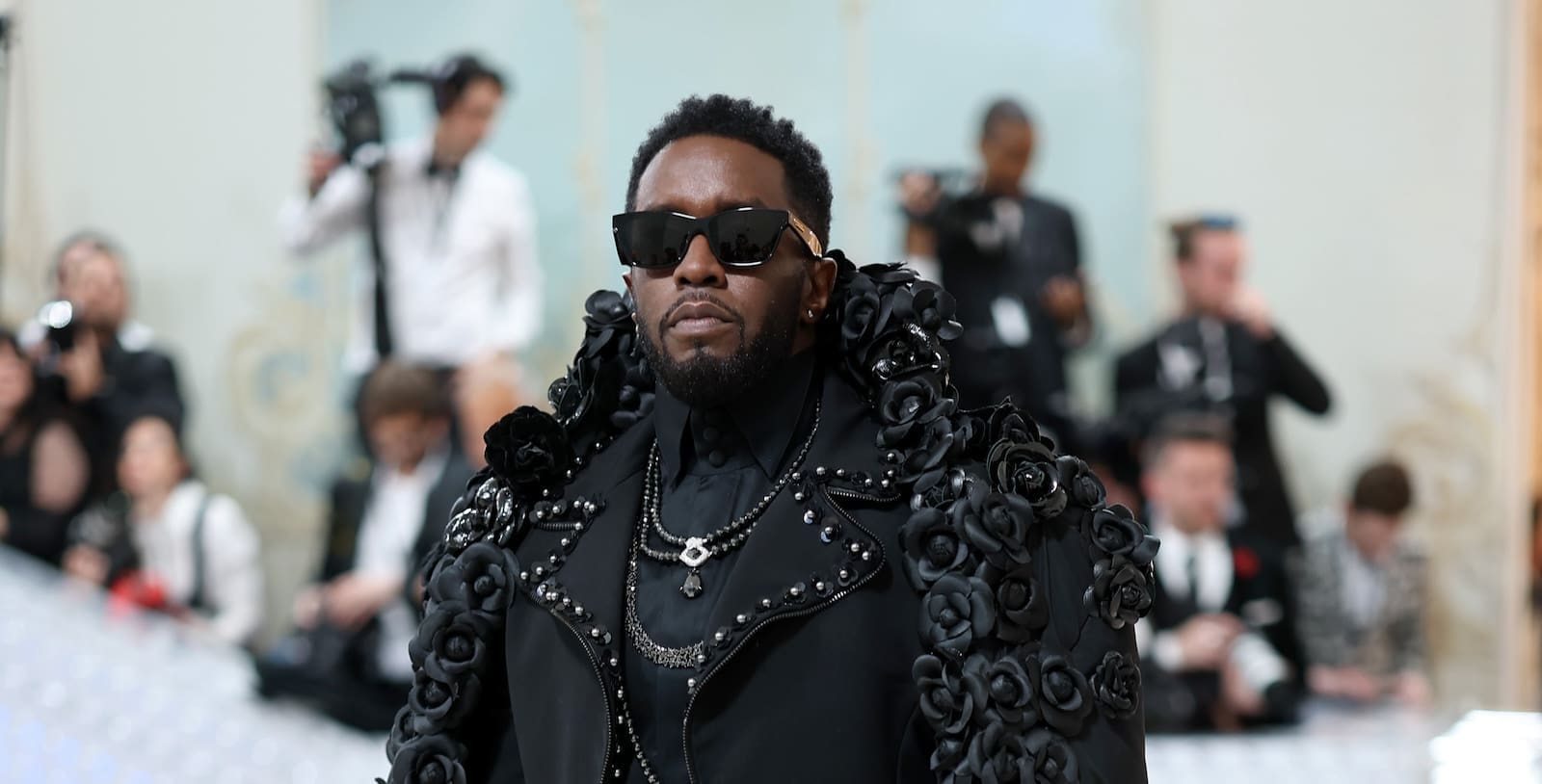 découvrez les derniers développements concernant p. diddy et sa possible prise de parole. quelles seront ses déclarations et quel impact cela pourrait-il avoir sur sa carrière et ses fans ? restez informé des révélations à venir sur ce célèbre artiste.