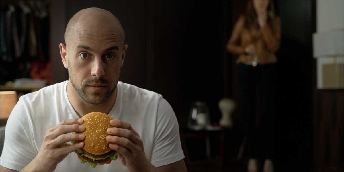 découvrez le régime alimentaire des joueurs de haut niveau, incluant les meilleurs conseils nutritionnels pour optimiser la performance, la récupération et la santé physique. apprenez comment une alimentation équilibrée peut faire la différence sur le terrain.