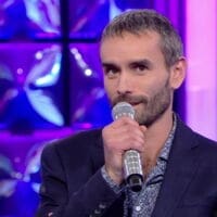découvrez l'émotion intense de virginie dans l'émission 'n'oubliez pas les paroles', où elle partage un moment touchant en pleurant sur scène. plongez dans cet instant inoubliable qui rappelle la puissance des chansons et des souvenirs.
