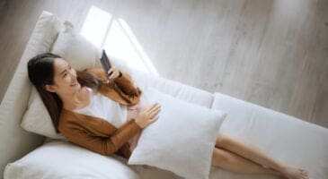 découvrez le sens mystérieux de l'heure miroir 11h11. explorez les interprétations spirituelles et les significations symboliques de ce moment particulier, et comment il peut influencer votre vie quotidienne. ne manquez pas nos conseils pour tirer profit de cette synchronicité fascinante.