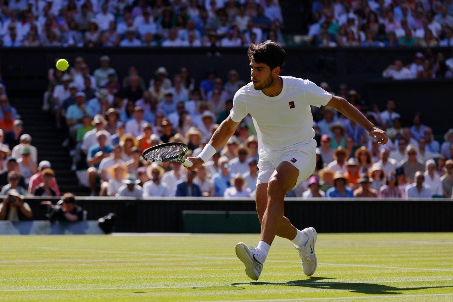 découvrez le secret révélé par sinner après son impressionnante performance à wimbledon. plongez dans ses réflexions et stratégies qui ont contribué à son parcours exceptionnel dans ce prestigieux tournoi.