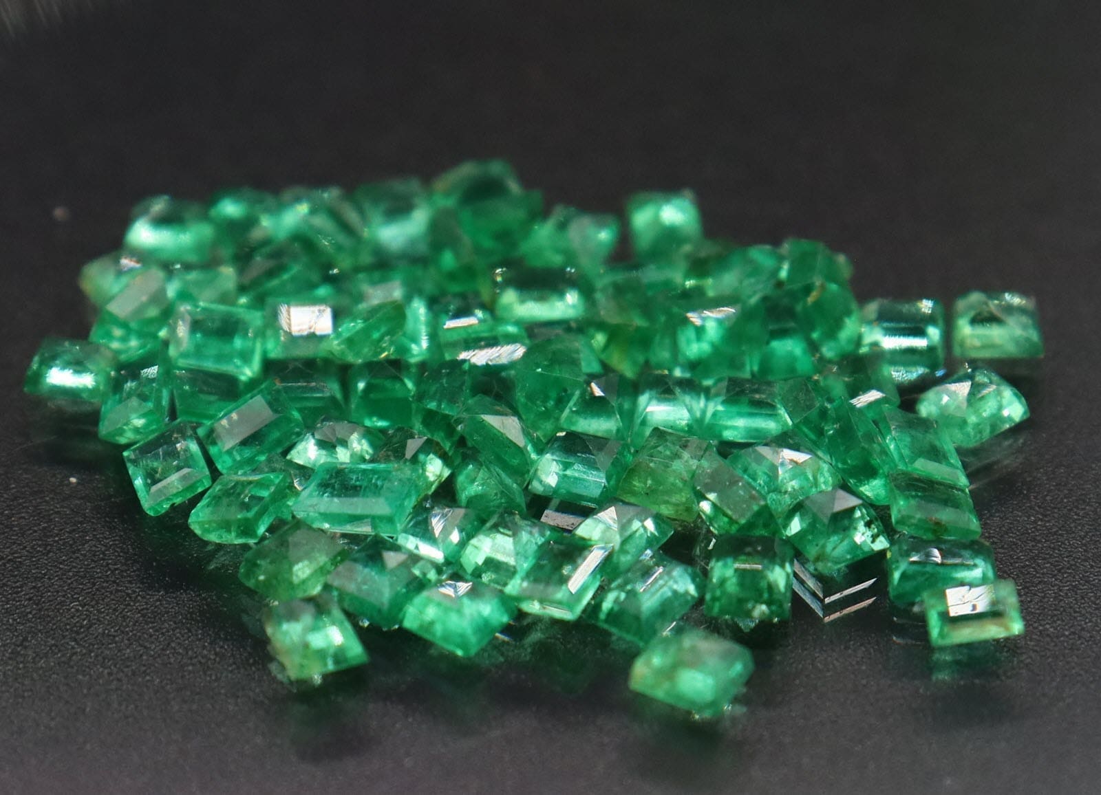 découvrez le trésor de la côte de jade : une destination balnéaire unique alliant paysages idylliques, plages de sable fin et un patrimoine culturel riche. explorez les activités nautiques, les criques cachées et les charmants villages côtiers pour des vacances inoubliables.