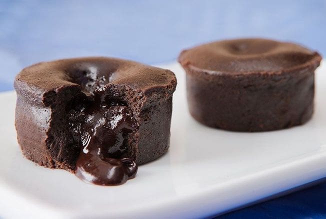 découvrez nos meilleures astuces chocolat pour réussir toutes vos recettes gourmandes : conseils de conservation, idées originales et secrets de préparation.