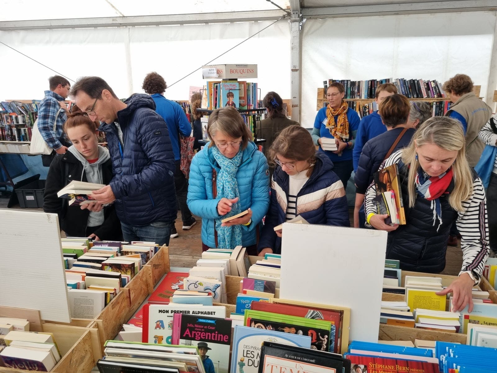 découvrez notre avis complet sur la bourse aux livres : fonctionnement, avantages et astuces pour vendre ou acheter des livres d'occasion en toute simplicité.