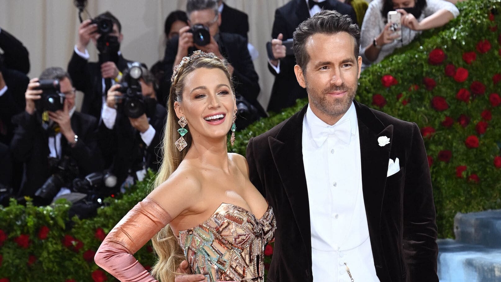 découvrez comment blake lively prend la parole pour défendre son honneur et se lever contre les critiques. plongez dans les coulisses de cette icône d'hollywood qui affirme sa voix et son intégrité.