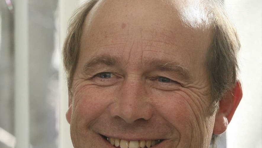 découvrez comment daniel partage ses expériences et analyse ses pertes financières pour aider d'autres personnes à éviter les mêmes erreurs.