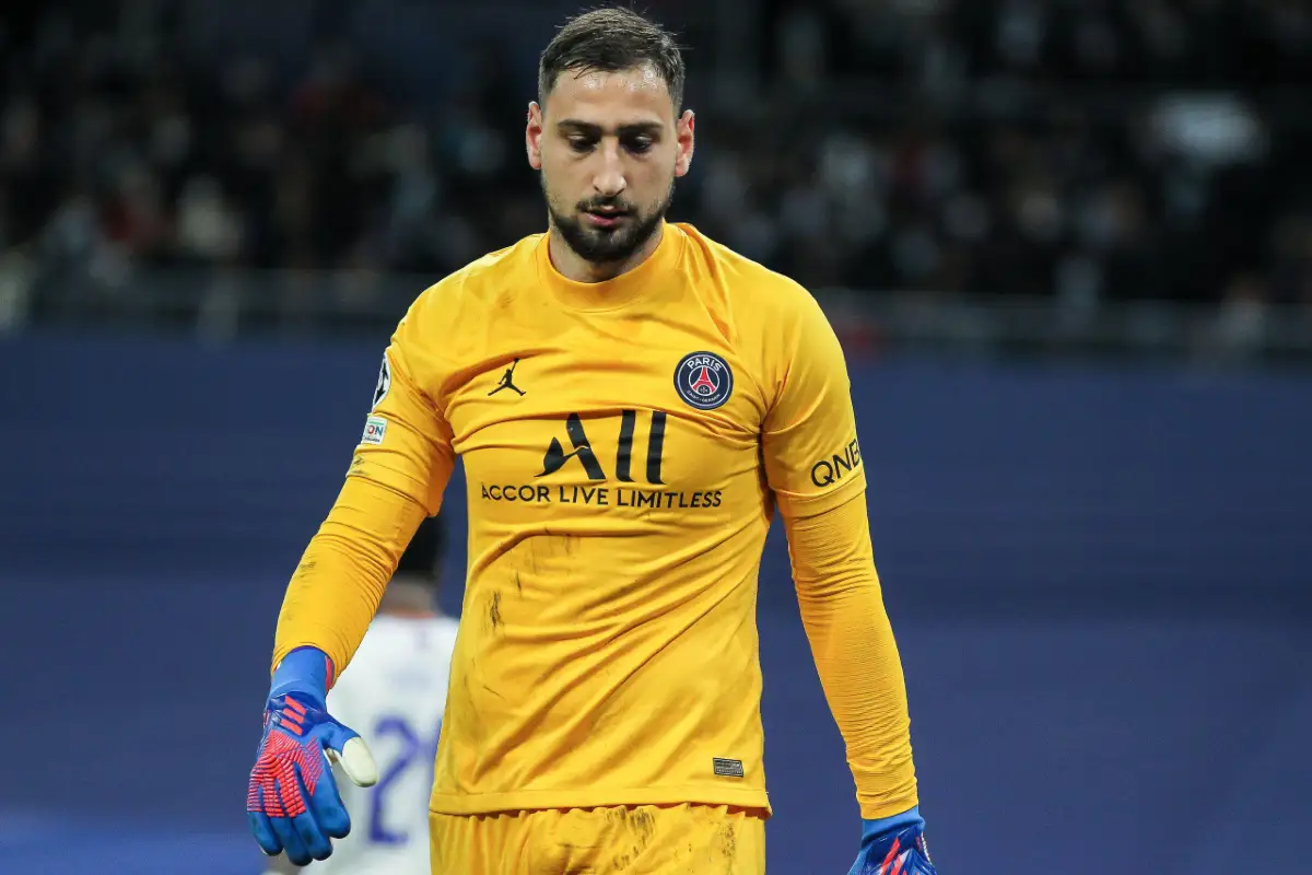 découvrez les raisons du possible divorce entre le psg et gianluigi donnarumma, les conséquences pour le club parisien et le futur du gardien italien.