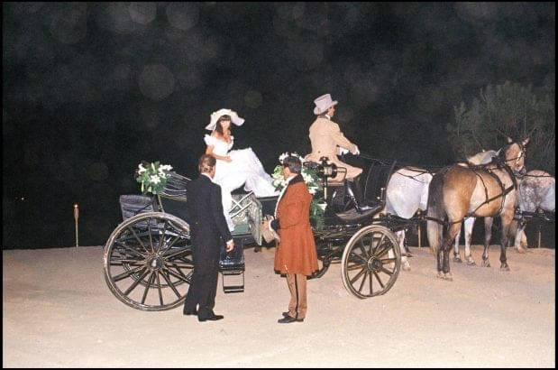 découvrez tous les détails sur le mariage d'adeline blondieau : date, lieu, invités et moments forts de la cérémonie. plongez dans l'univers romantique de cette célèbre actrice française !