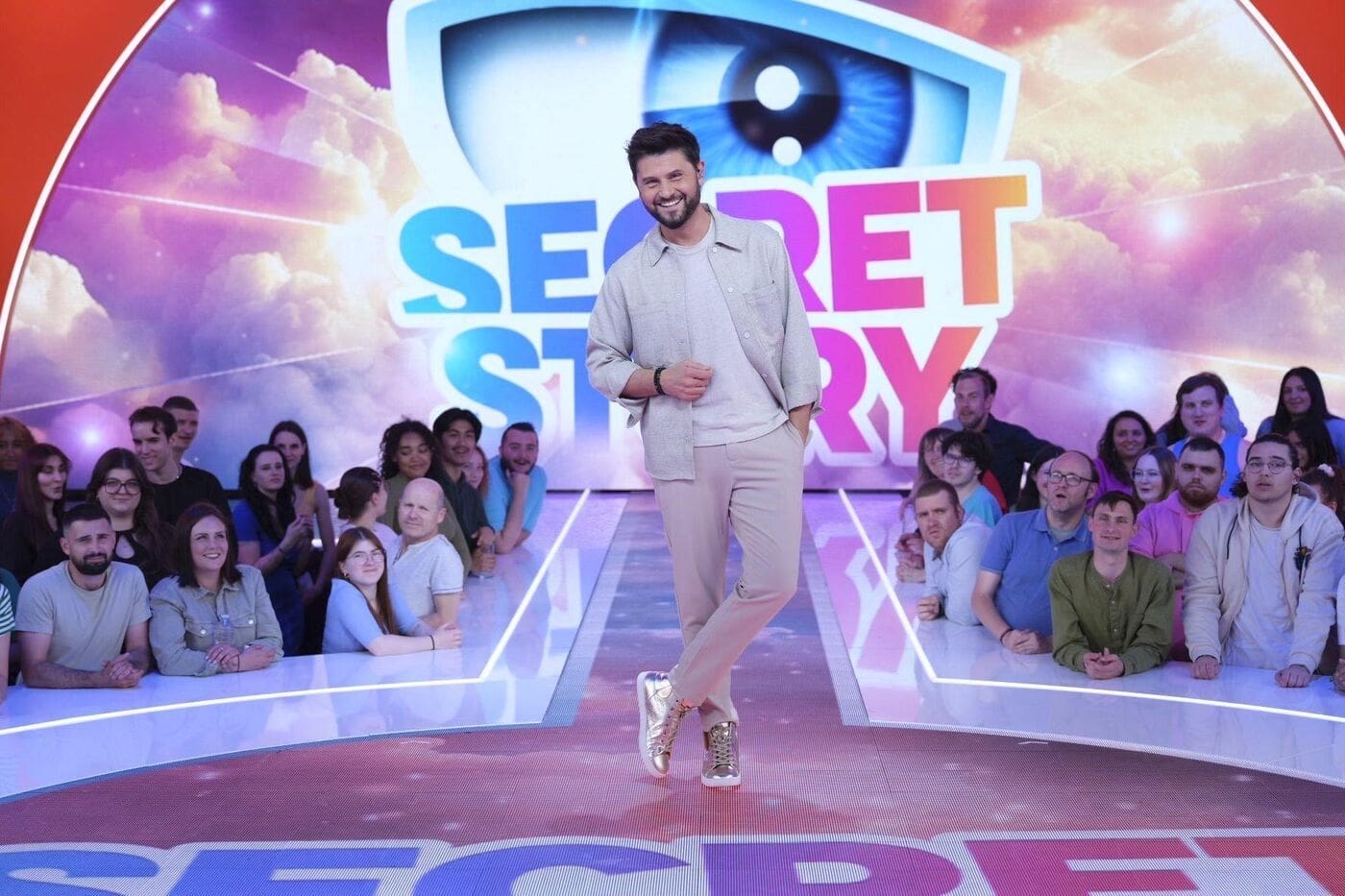 découvrez les moments forts de secret story du 31 juillet 2025, revivez les intrigues palpitantes et les révélations étonnantes qui ont marqué cette journée inoubliable dans la maison des secrets. ne manquez rien des rebondissements et des émotions forts vécus par les candidats!