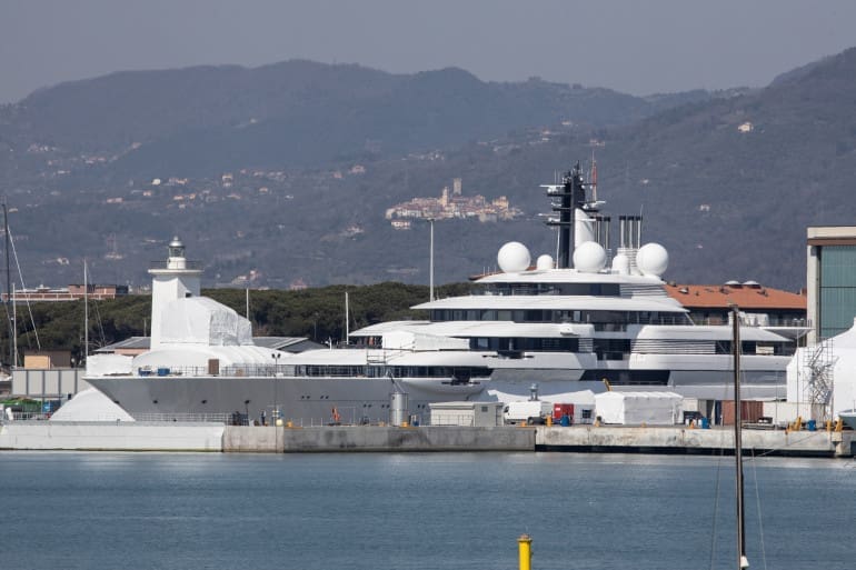 plongez dans l’univers captivant de mystère marina : une aventure fascinante où secrets et découvertes se mêlent dans un décor maritime envoûtant. laissez-vous surprendre !