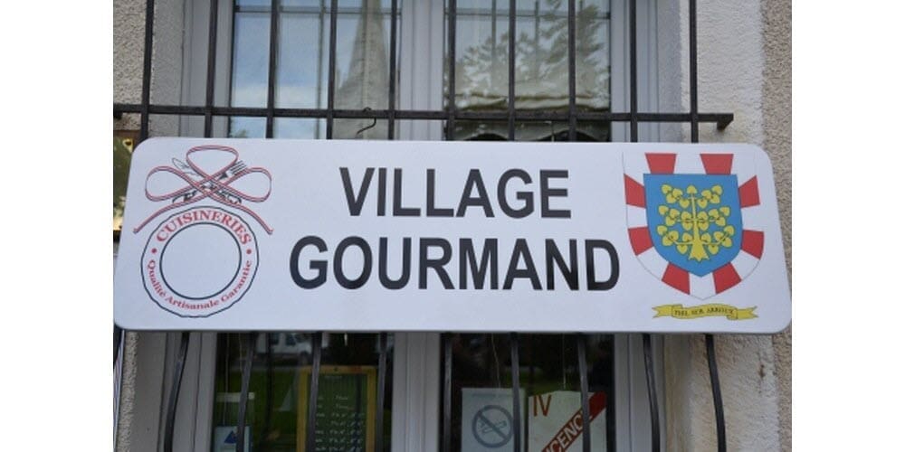 découvrez village gourmand, un lieu convivial dédié aux plaisirs culinaires où saveurs authentiques, produits frais et ambiance chaleureuse se rencontrent pour ravir tous les gourmets.
