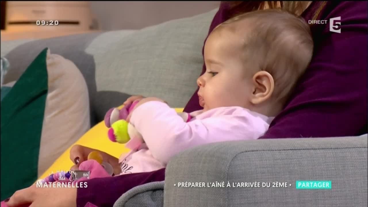 découvrez nos conseils et astuces pour bien préparer l’arrivée de votre deuxième enfant, gérer le quotidien et accompagner l’aîné dans ce nouveau changement familial.