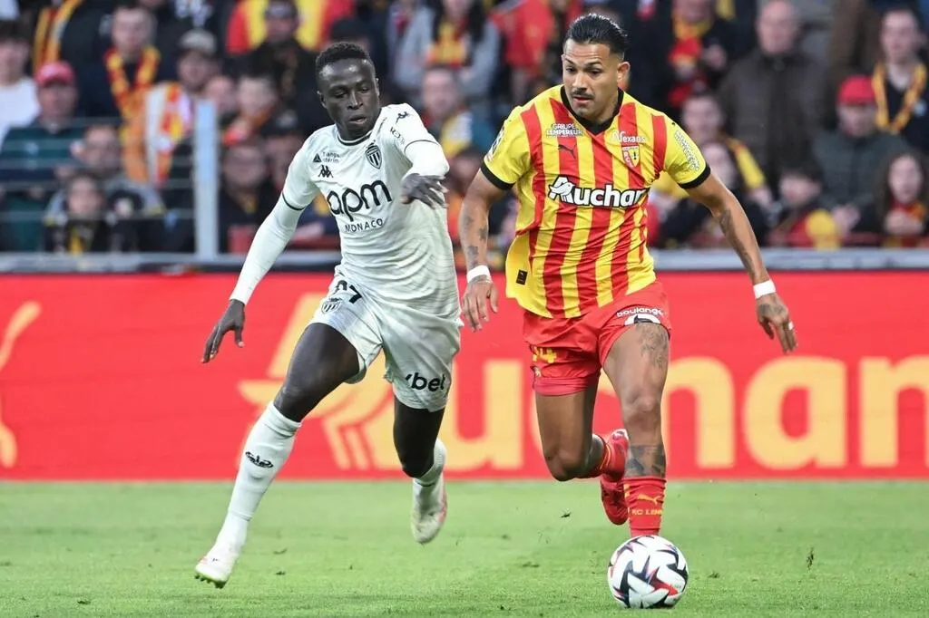 découvrez comment le club de lens s'appuie sur la data pour sécuriser ses choix de recrutement lors du mercato et bâtir une équipe compétitive en toute confiance.