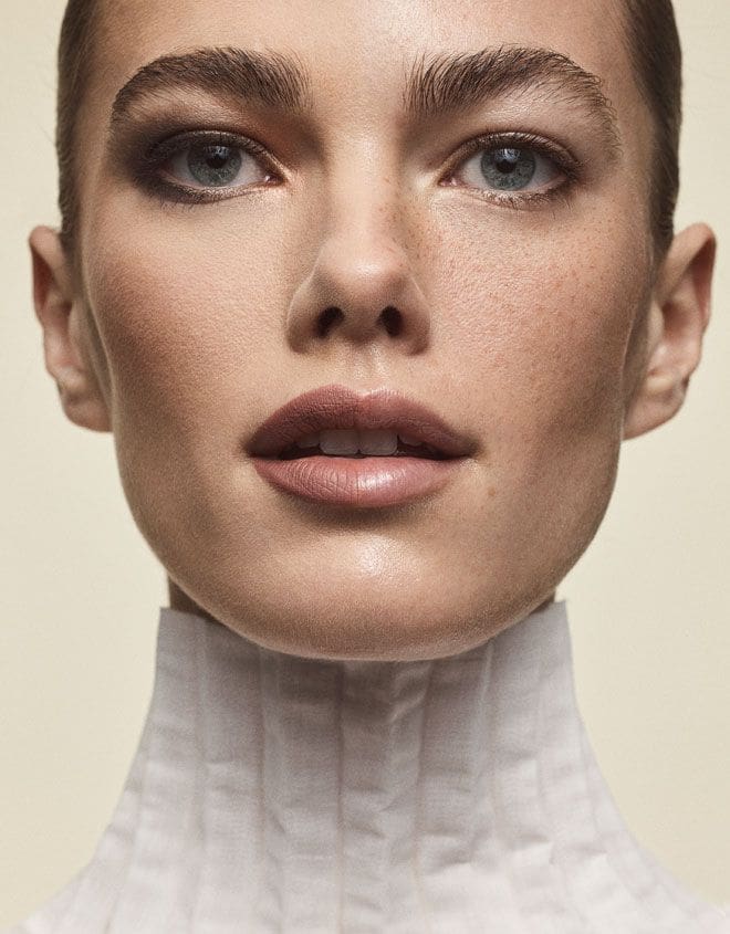 découvrez nos astuces et conseils pour réussir un contouring parfait et sublimer votre visage facilement. techniques, produits recommandés et étapes détaillées pour un maquillage impeccable.