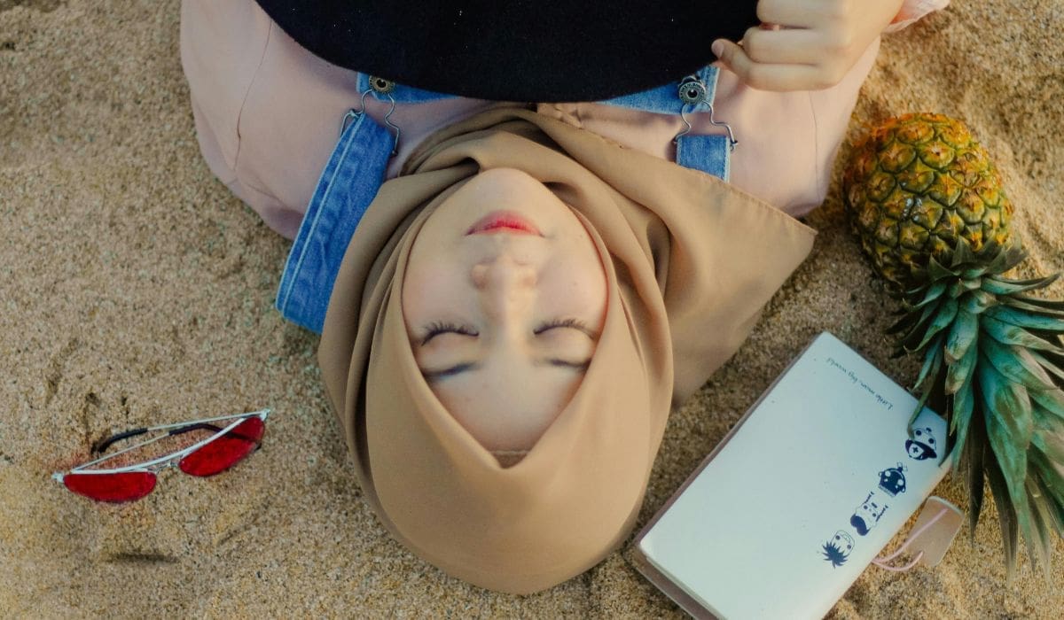 découvrez la signification et l'interprétation des rêves en islam selon la tradition musulmane. apprenez à comprendre vos rêves et leur importance spirituelle.