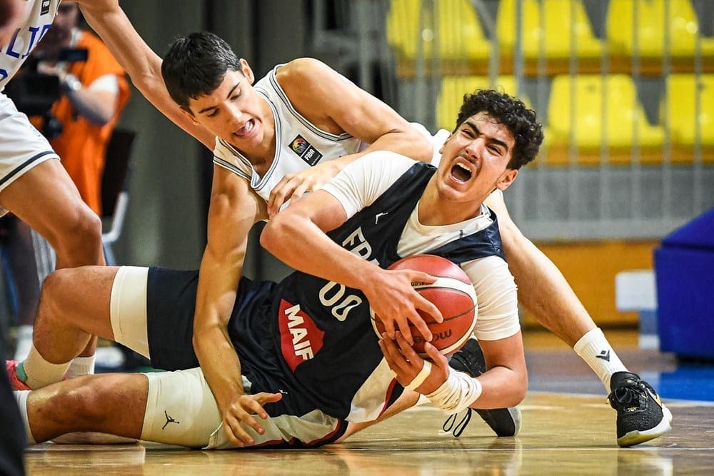 découvrez le rôle clé du talisman de l'italie à l’eurobasket : analyse du joueur emblématique, ses performances remarquables et son impact sur le parcours de l’équipe nationale lors du championnat européen.