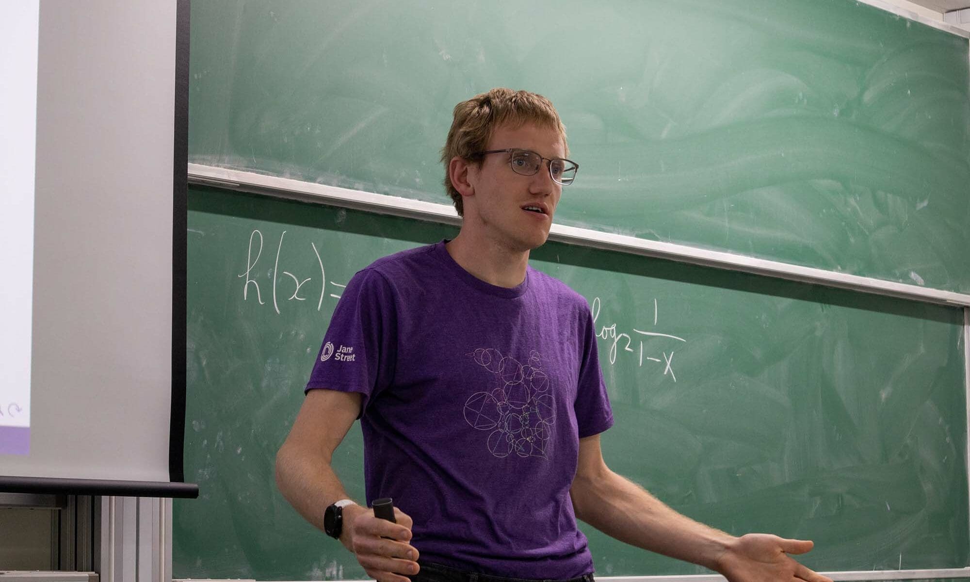 découvrez le concept des unions discrètes : des histoires d’amour et d’alliances confidentielles, guidées par la discrétion et la délicatesse, pour vivre une relation à l’abri des regards.