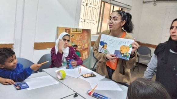 découvrez l'analyse jeunesse des œuvres 'secret des mésanges' et 'un petit peu malheureusement' : thèmes, messages et impact sur les jeunes lecteurs pour mieux comprendre leur portée éducative et émotionnelle.