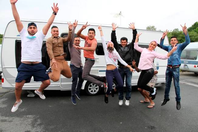 découvrez tout sur la maison caravane de kendji girac : style de vie nomade, secrets de son habitation, décor et anecdotes sur l'artiste français révélé par the voice.