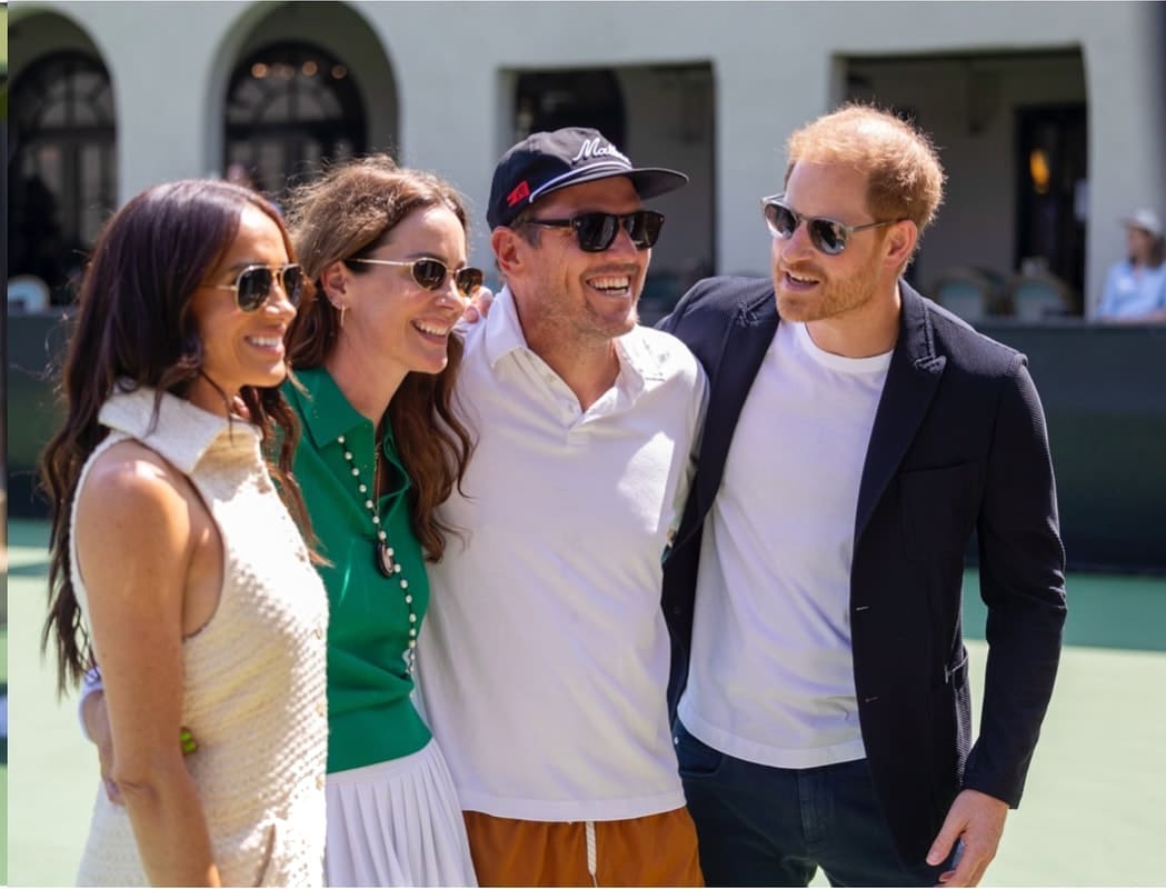 découvrez la gaffe mode de meghan markle à la fashion week : retour sur un moment inattendu qui fait le buzz dans l'univers de la mode !