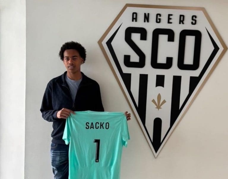 découvrez tout ce qu'il faut savoir sur la pépite d'or à angers : achat, vente, conseils et actualités autour de l'or d'investissement dans votre région.