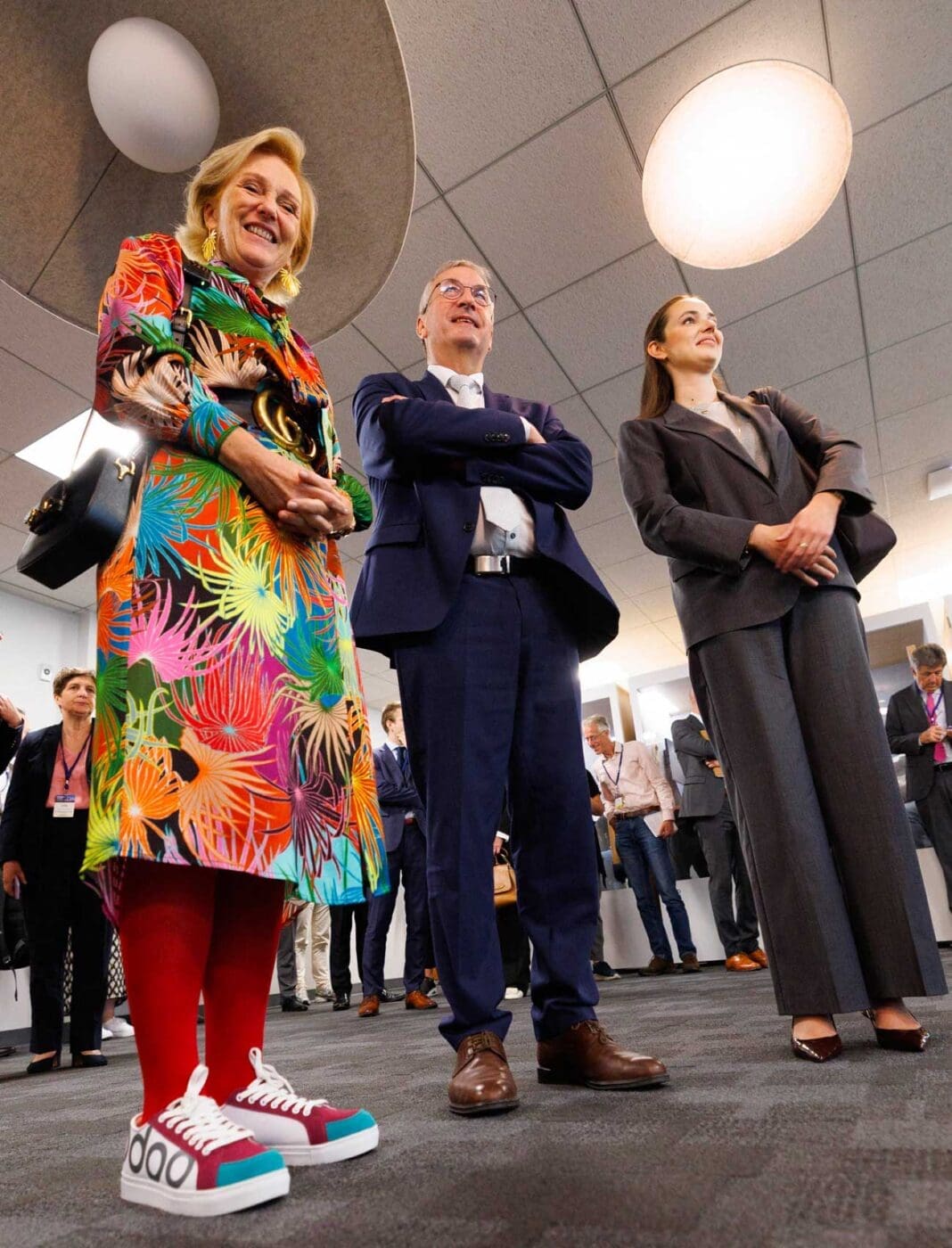 découvrez comment la princesse astrid inaugure un nouveau laboratoire innovant soutenu par amazon, dédié à la recherche scientifique et au développement technologique.