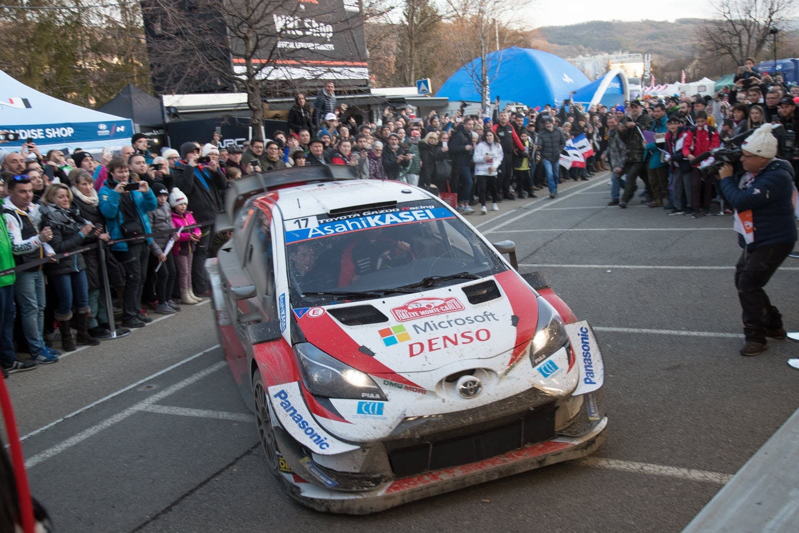 découvrez tout sur le rallye clandestin qui a secoué l’a9 près de montpellier : organisation secrète, risques encourus et réactions des autorités.