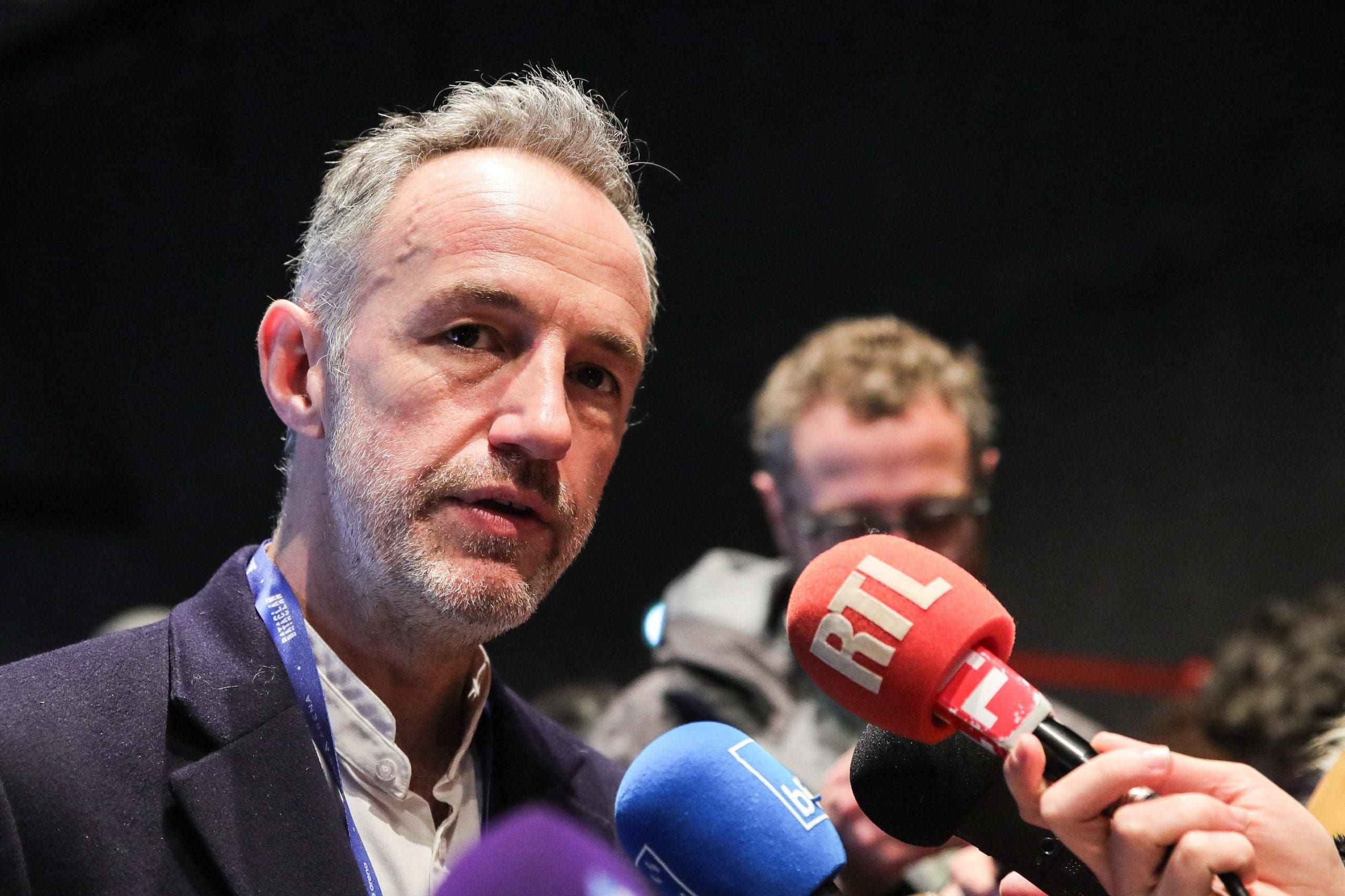 découvrez les résultats et tendances du sondage renaissance pour les élections de 2026 à paris. analyse des intentions de vote, opinions des parisiens et enjeux politiques majeurs.