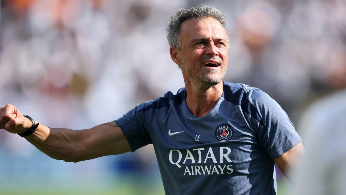 découvrez comment les stratagèmes de luis enrique transforment le jeu du psg : analyse tactique, décisions clés et impact sur les résultats du club parisien.