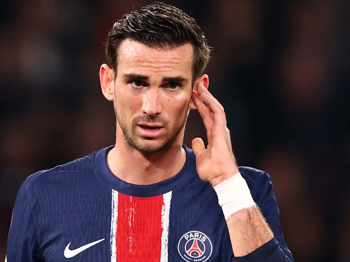 découvrez comment fabian ruiz révèle le secret de luis enrique au psg, offrant un aperçu exclusif des coulisses du club parisien.