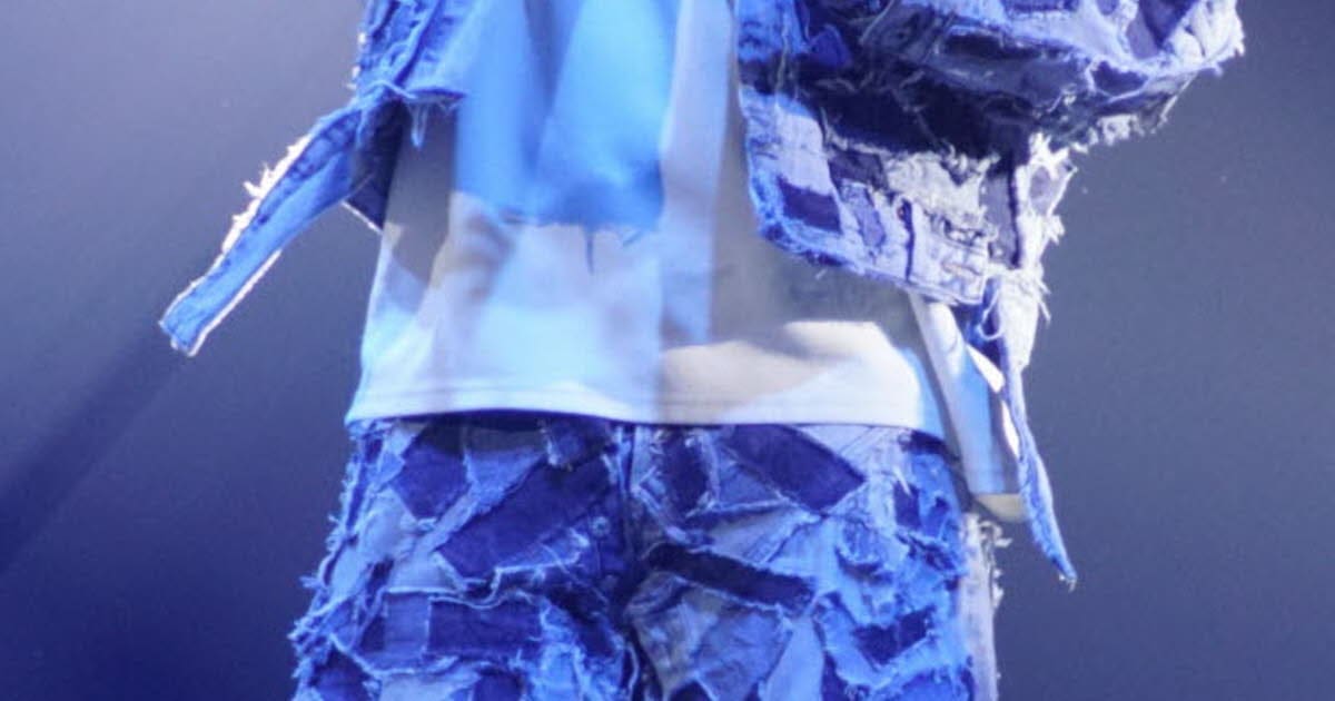 découvrez comment keen'v fait face à ses difficultés financières avec seulement 20 euros par mois, une situation surprenante pour le chanteur.